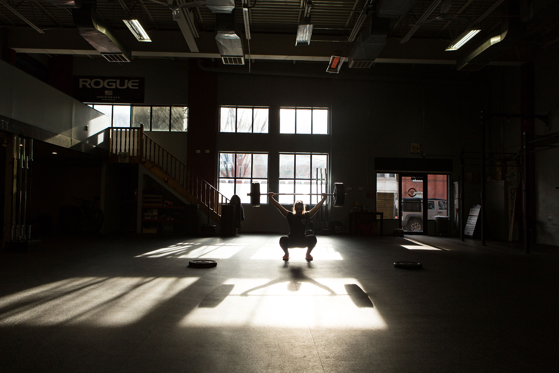 Philadelphia-Photographer-Crossfit-Fitness-Portrait-Overhead-Squat